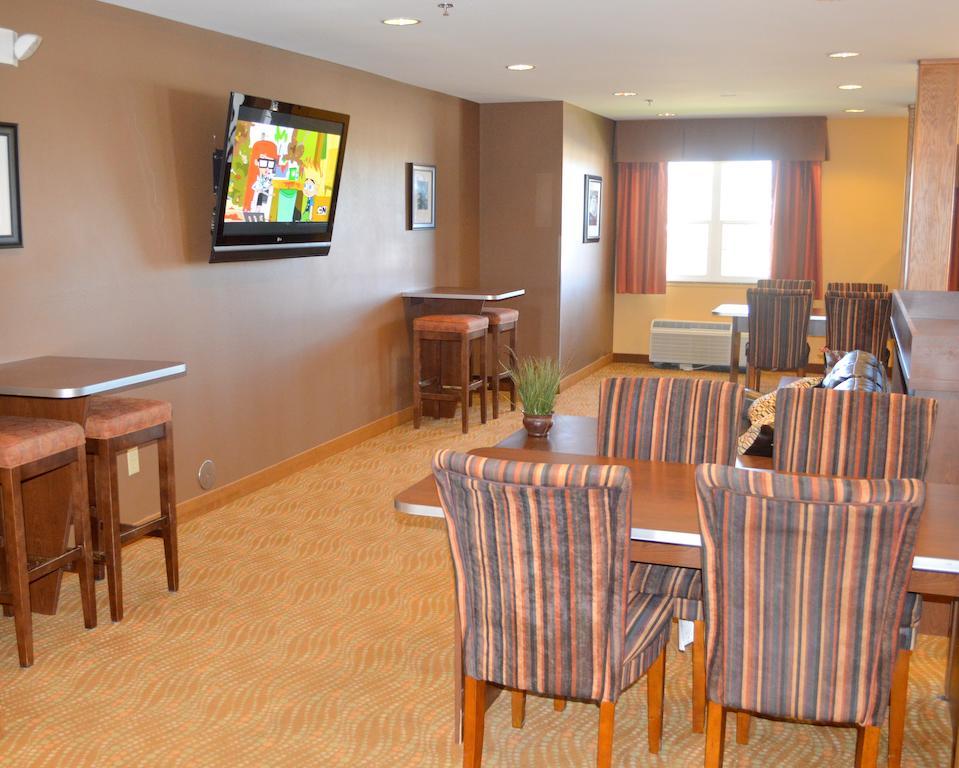 Hotel Microtel And By Wyndham