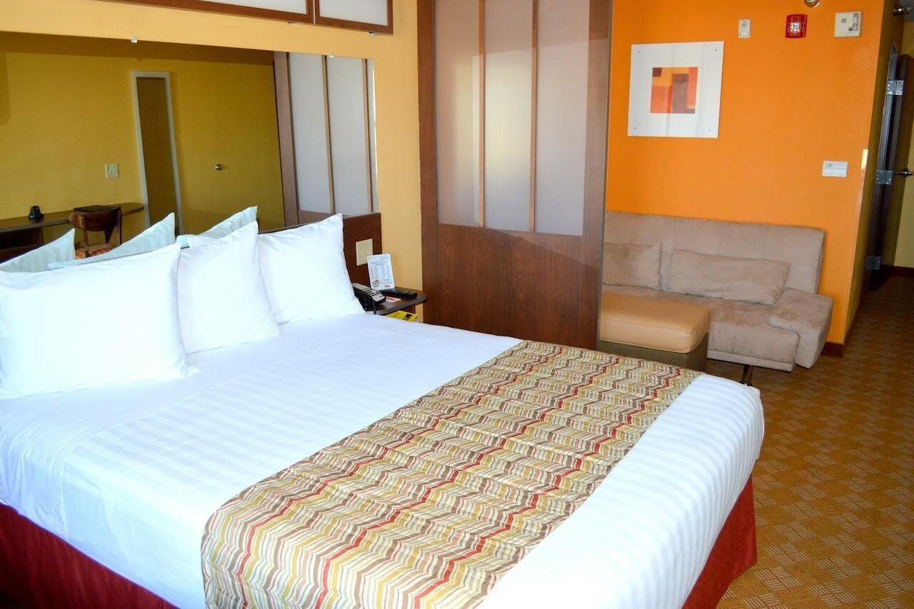 Microtel And By Wyndham Rawlins